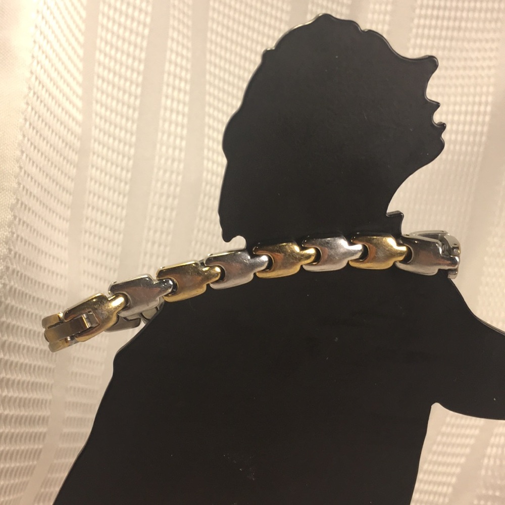 Magnetic bracelet - Picture 2 of 5